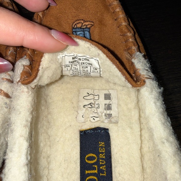Ralph Lauren Tan Suede Slippers with Bear Motif - Picture 7 of 7